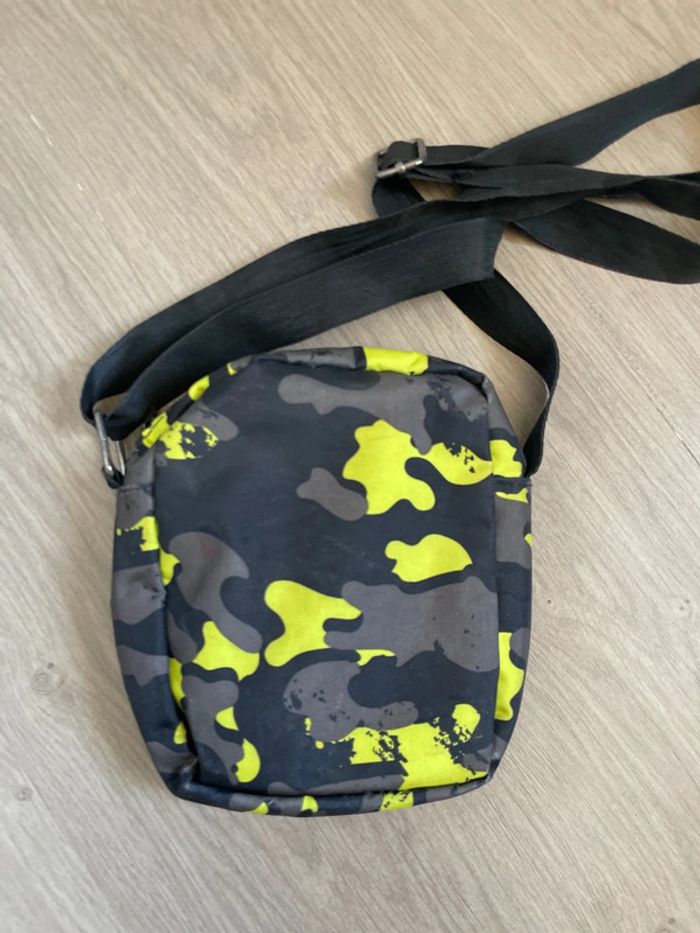 Sac bandoulière pour garçons - photo numéro 2
