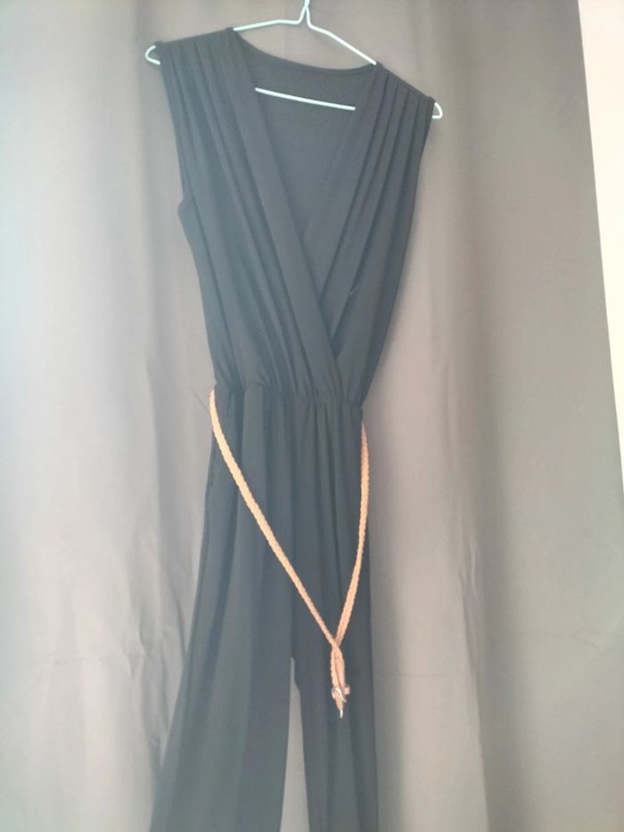 Combinaison pantalon noire - photo numéro 2