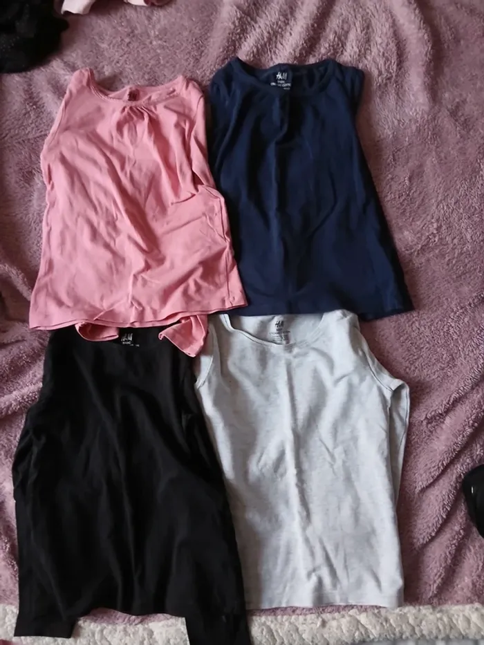 Lot 4 t-shirt manches longues
