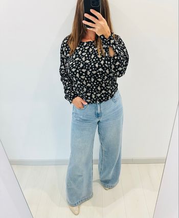 🌸Blouse - Zara - motifs - ouverte dans le dos 🌸