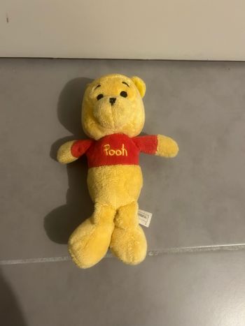 Peluche Winnie l’ourson TBE 