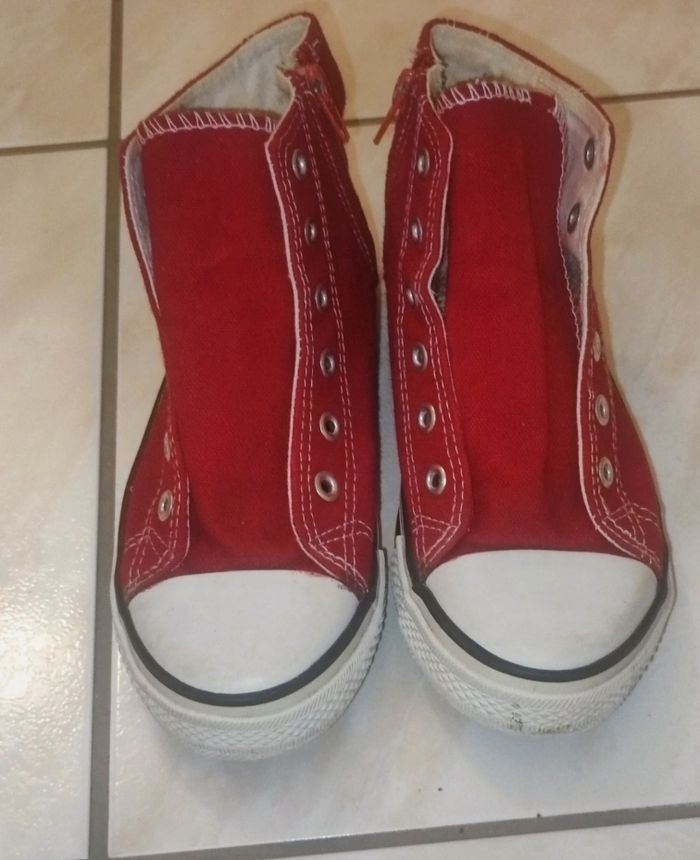 Baskets montantes style converse T 34 - photo numéro 2