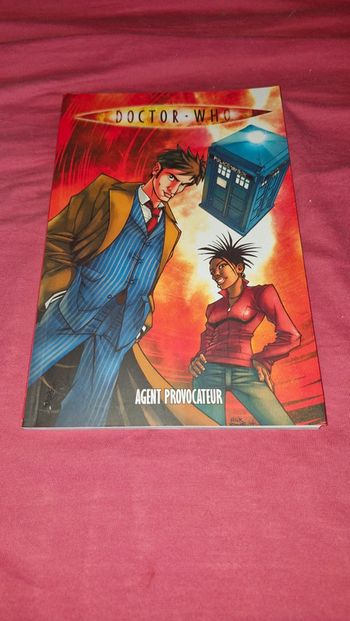 Docteur Who / Comics/ Agent provocateur
