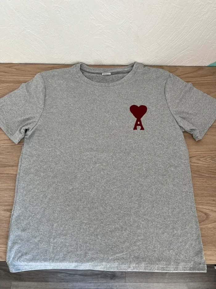 T-shirt gris imprimé tendance - photo numéro 4
