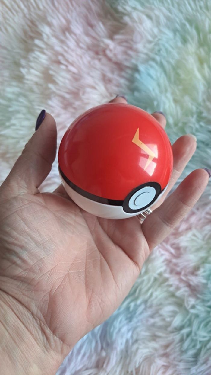 Figurines pokemon et pokeball - photo numéro 10