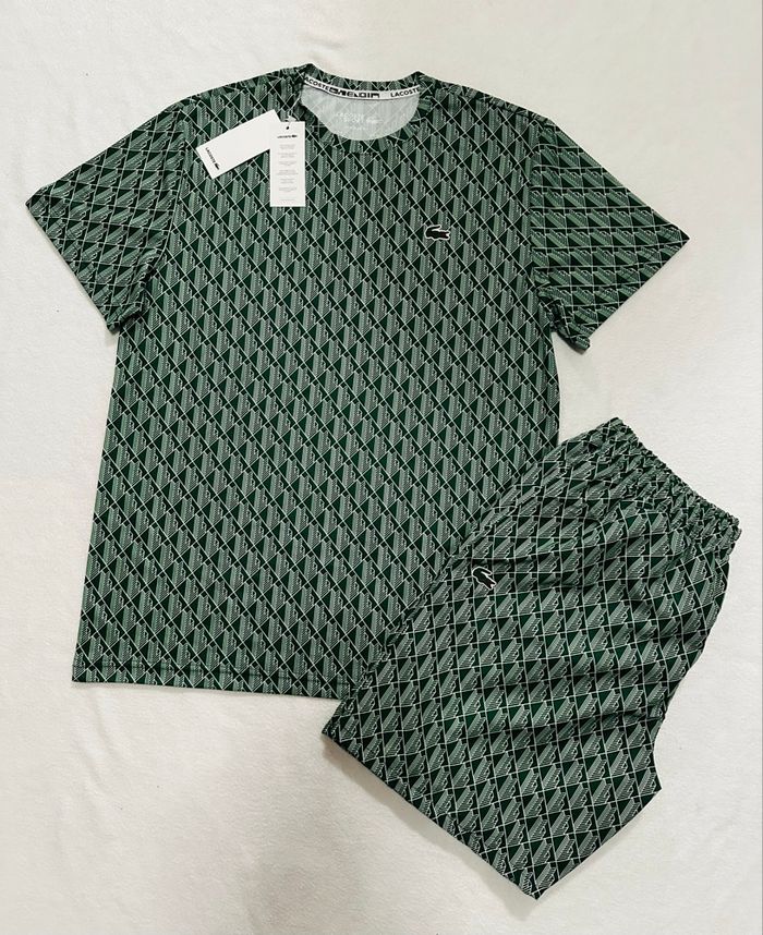 Lacoste - photo numéro 1