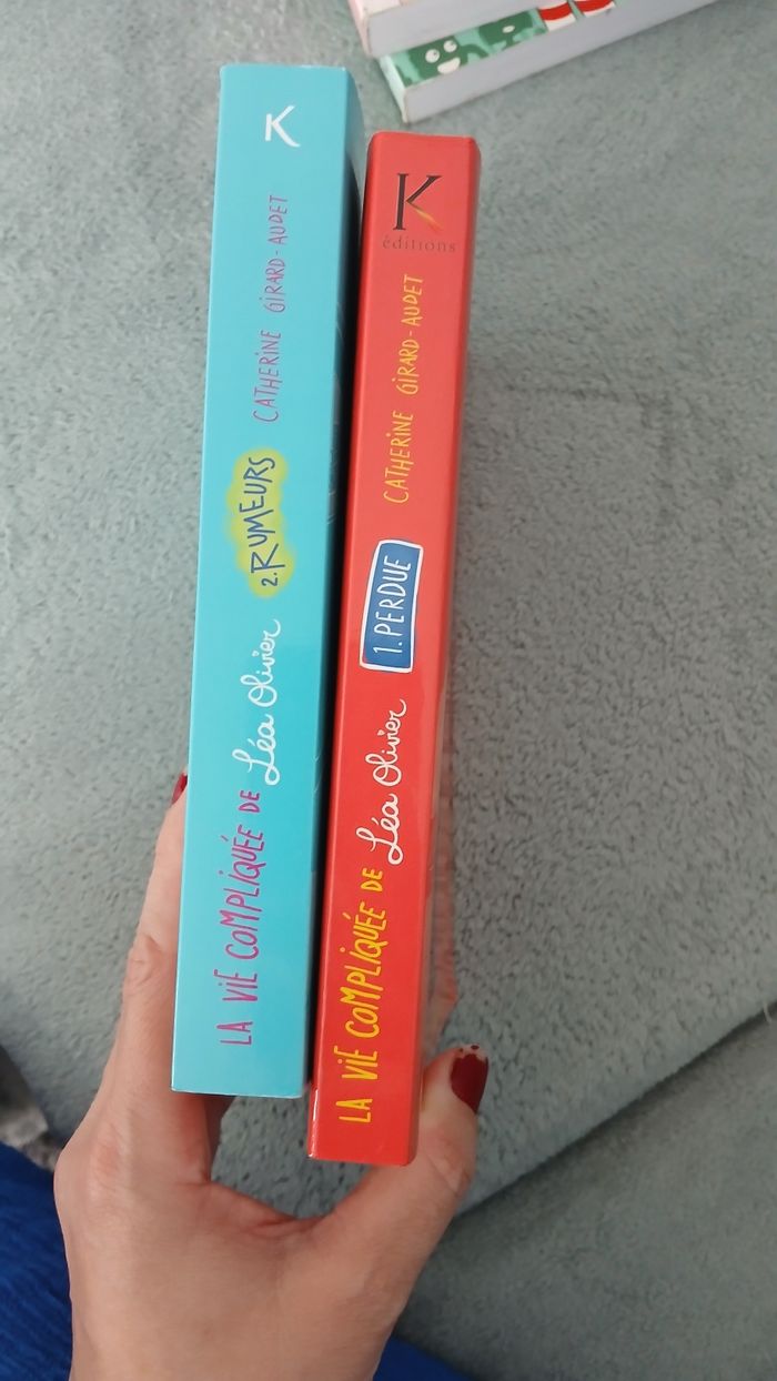 2 livres  la vie compliquée de Léa Olivier - photo numéro 2