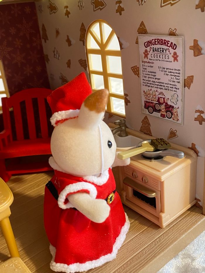 Atelier du Père Noël Sylvanian maison cottage meublé éclairé - photo numéro 4