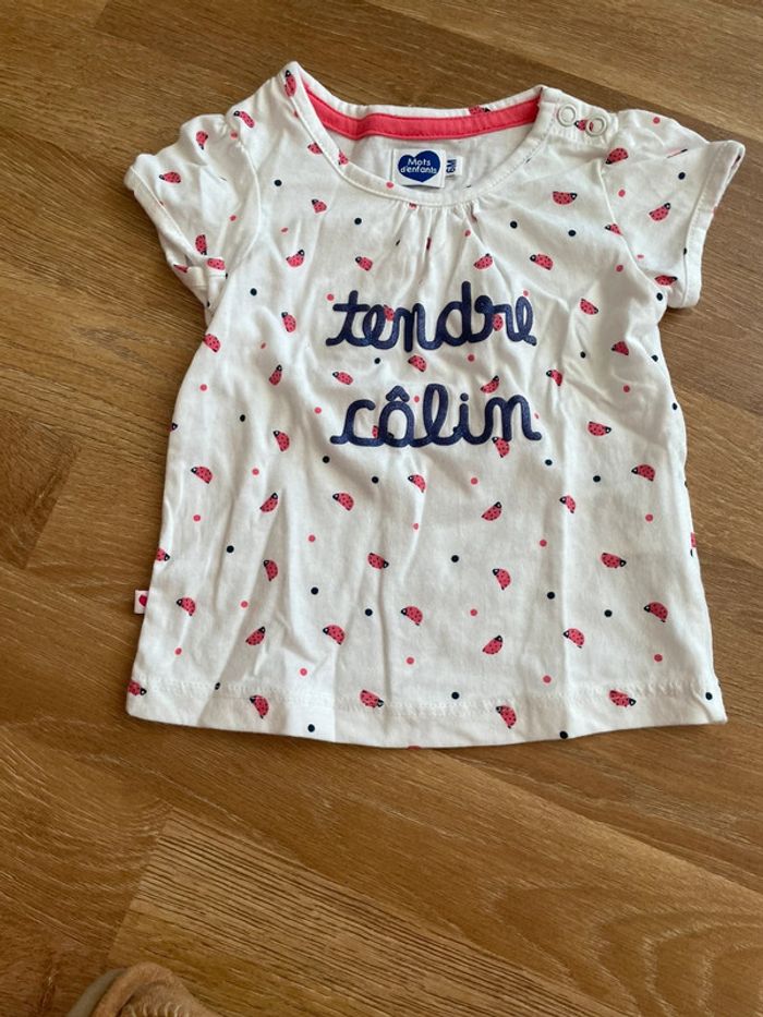 T-shirt tendre câlin bébé fille - photo numéro 2