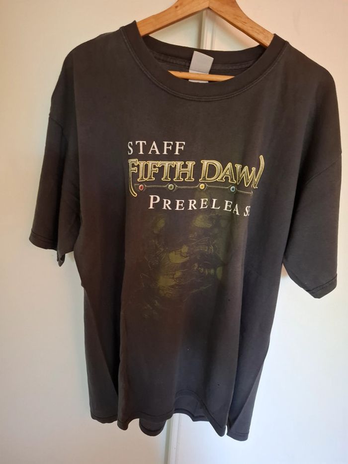 T-Shirt Magic Wizard of the Coast "fifth dawn" (avant-première) - photo numéro 2