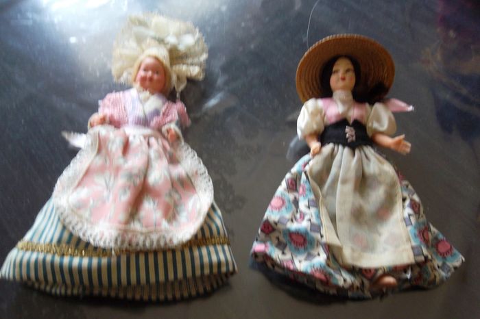 Lot de poupées de collection - photo numéro 3