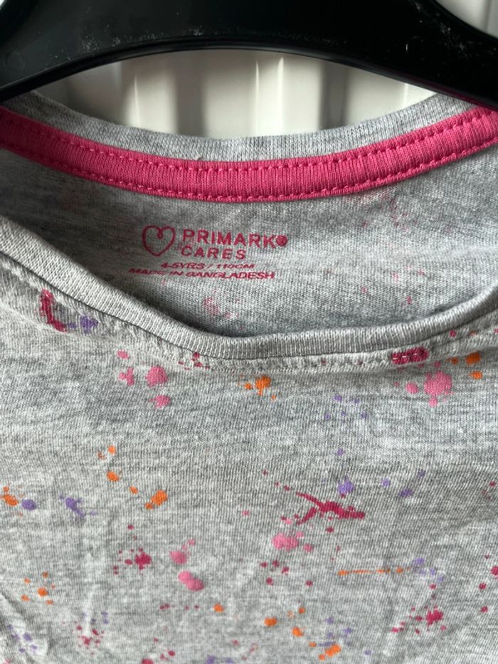 T-shirt gris à effet taches de peinture - photo numéro 3