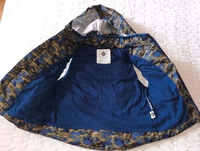 Veste manteau imperméable sans manches camouflage taille 3/4 ans marque Tex en excellent état - photo numéro 4