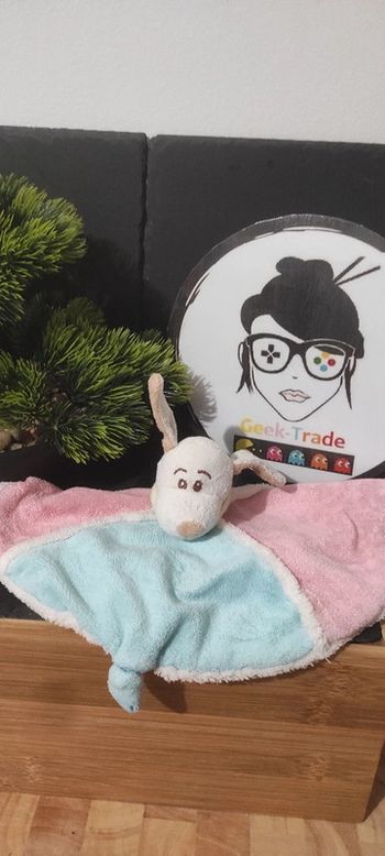 Doudou Maxita Chien plat bleu  rose rond marron blanc