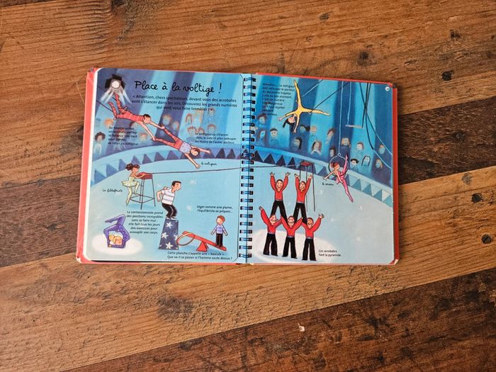 Livre Au Cirque - photo numéro 3