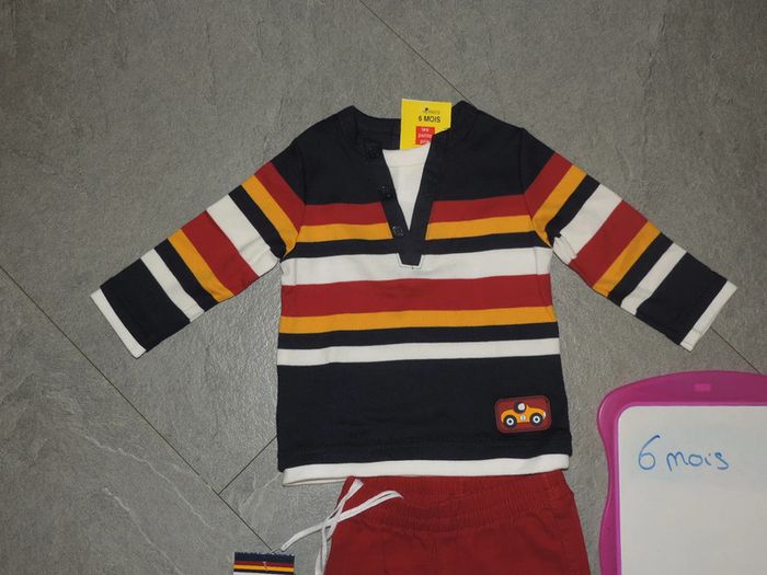 ensemble taille 6 mois neuf - photo numéro 2