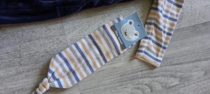 Ensemble avec bonnet 6 mois - photo numéro 3