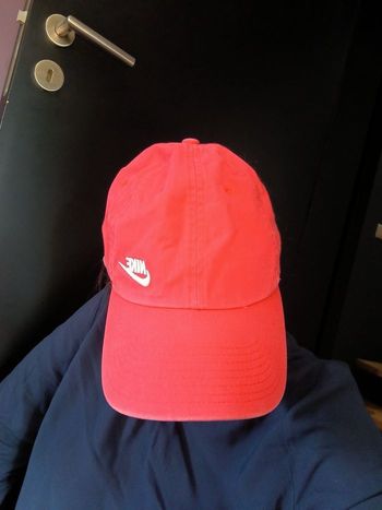 Casquette rouge Nike