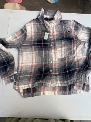 Chemise à carreaux neuf