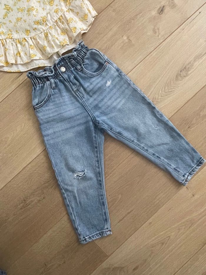 Ensemble 3 4 ans top jaune neuf et jean zara - photo numéro 2