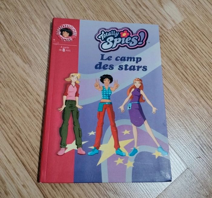 Totally spies le camp des stars