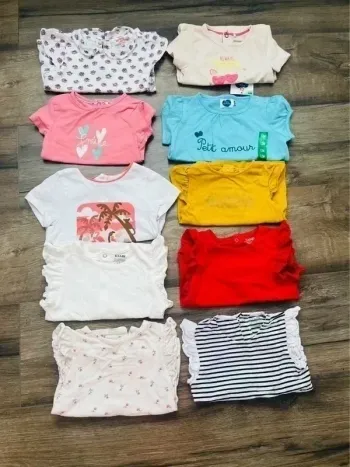 Lot 10 t shirt fille 12 mois manches courtes