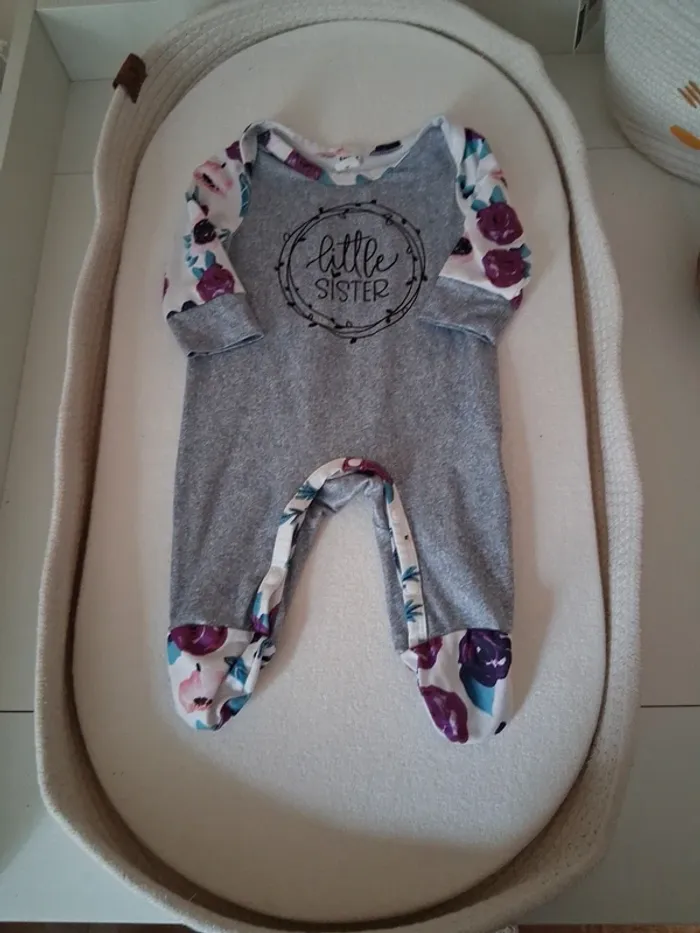 Lot pyjama 👧 Shein - 0/1 mois - photo numéro 3