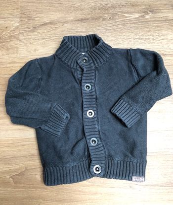 Gilet gris 18 M
