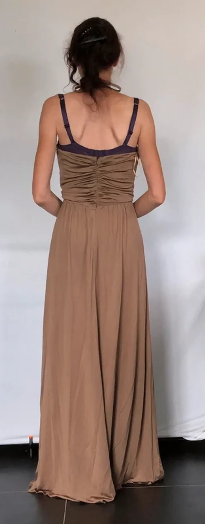 Robe bustier maxi couleur bronze taille 38 Pianoforte di Max Mara très bon état - photo numéro 3