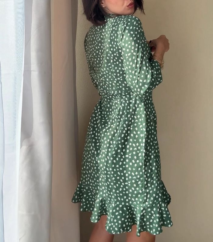 Robe Verte Vero Moda S tres bon état - photo numéro 3