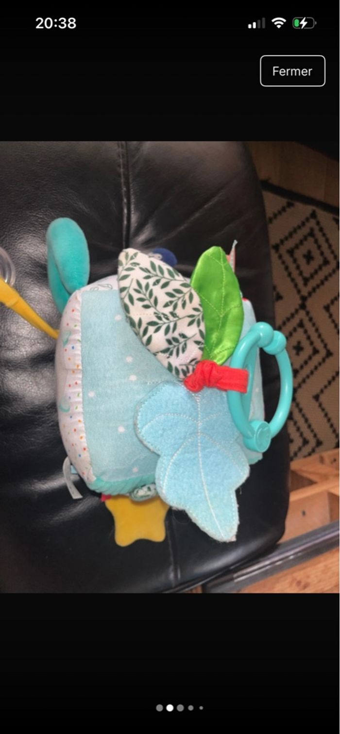 Maxi cube d’activités sensorielles Sophie la Giraphe - photo numéro 2