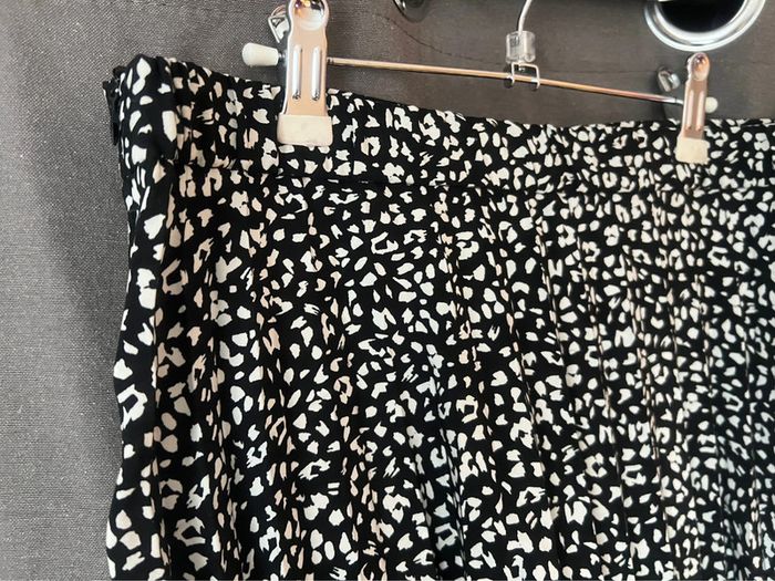 Jupe longue plissée Pull and Bear - photo numéro 3