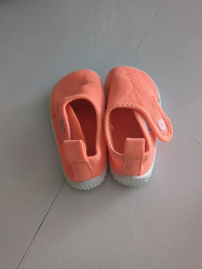 Chaussure en toile idéal pour aller a la plage - photo numéro 2