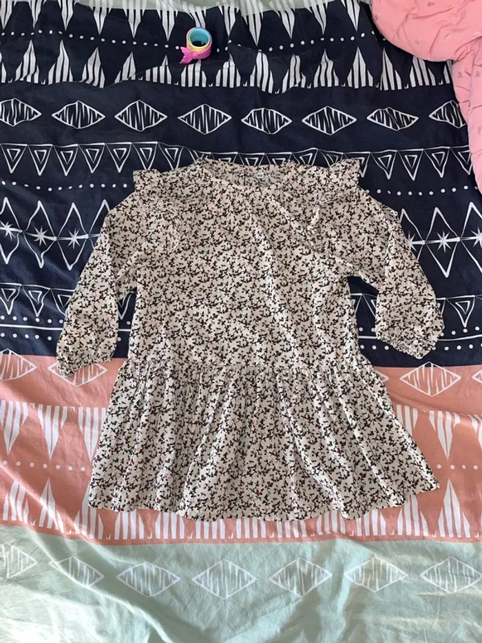 Robe .