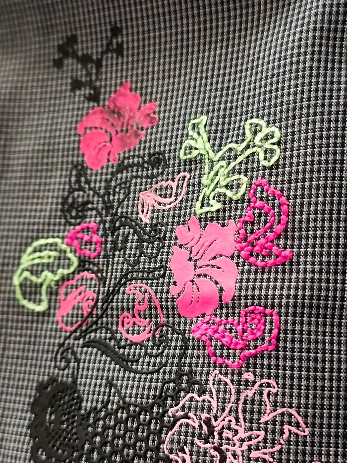 Lot de pantacourt et pantalon fin fille en 6 ans - photo numéro 8