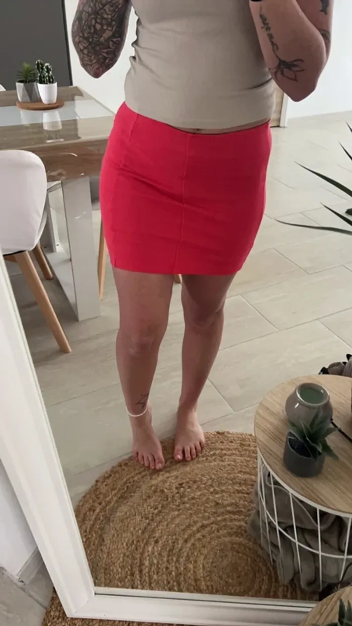 Jupe courte femme - photo numéro 4