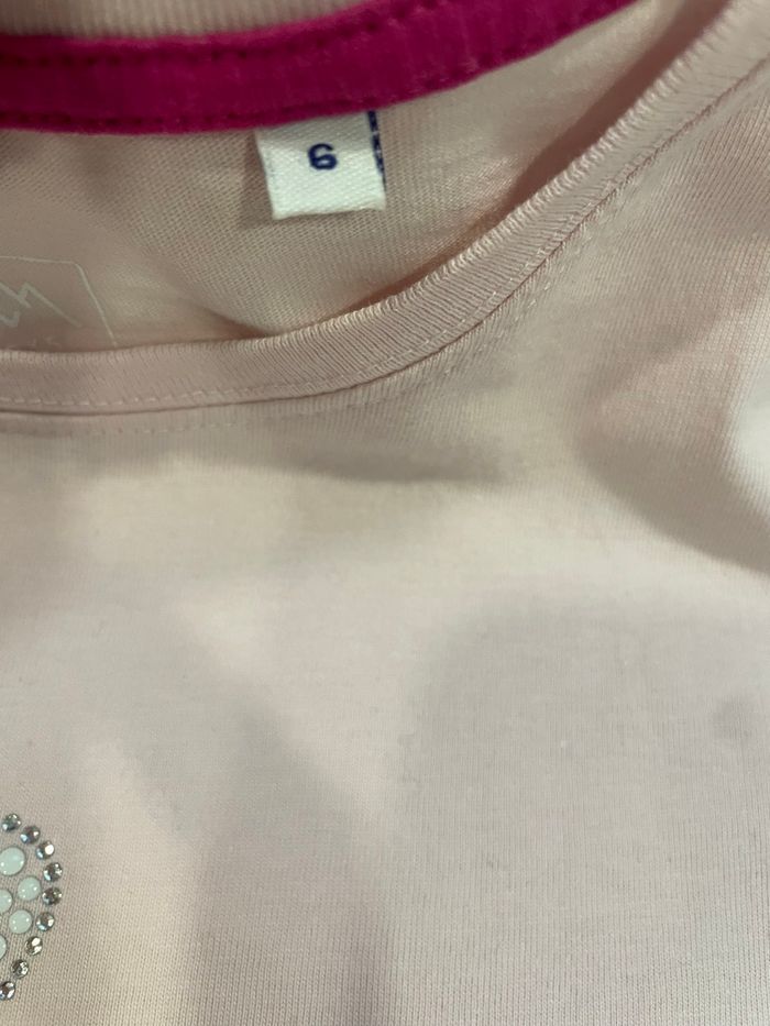 Tee-shirt taille 6 ans - photo numéro 2