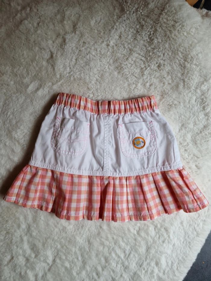 Lot jupe et 2 tee shirts 9 mois - photo numéro 3