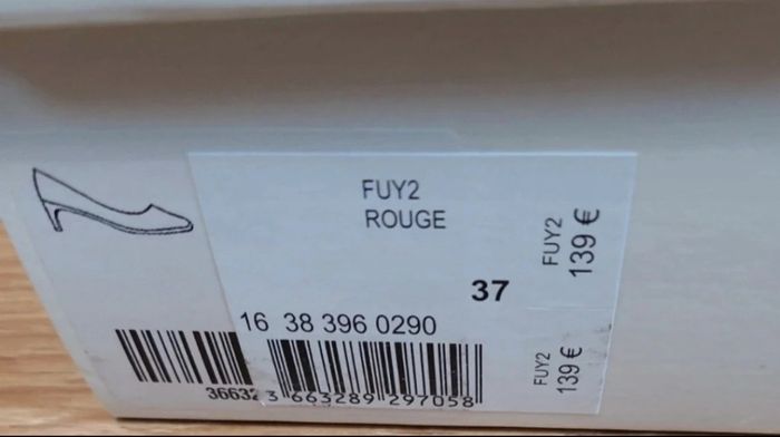 Superbe  escarpins rouge vernis femme neuf taille 37 - photo numéro 6