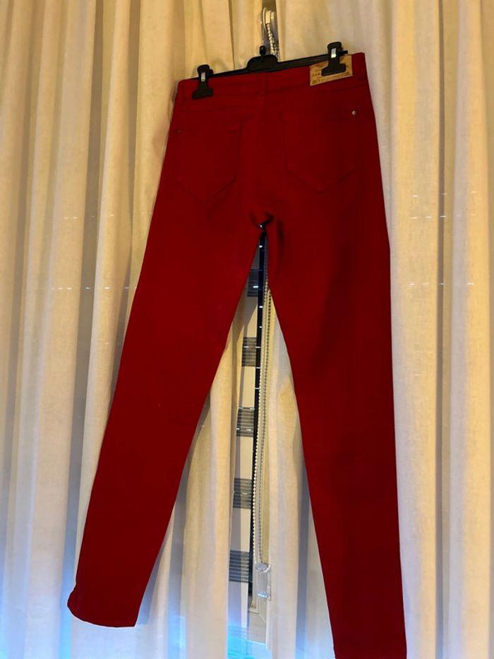 Jeans rouge - photo numéro 5