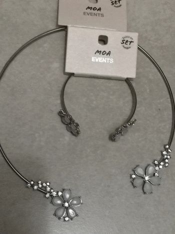Ensemble collier et bracelet neuf idéal cérémonie