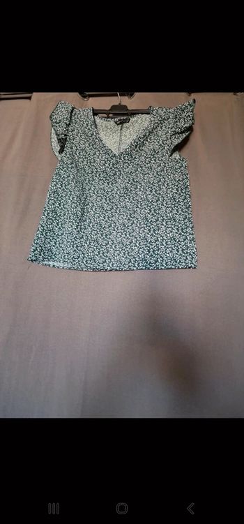 T shirt taille 40/42