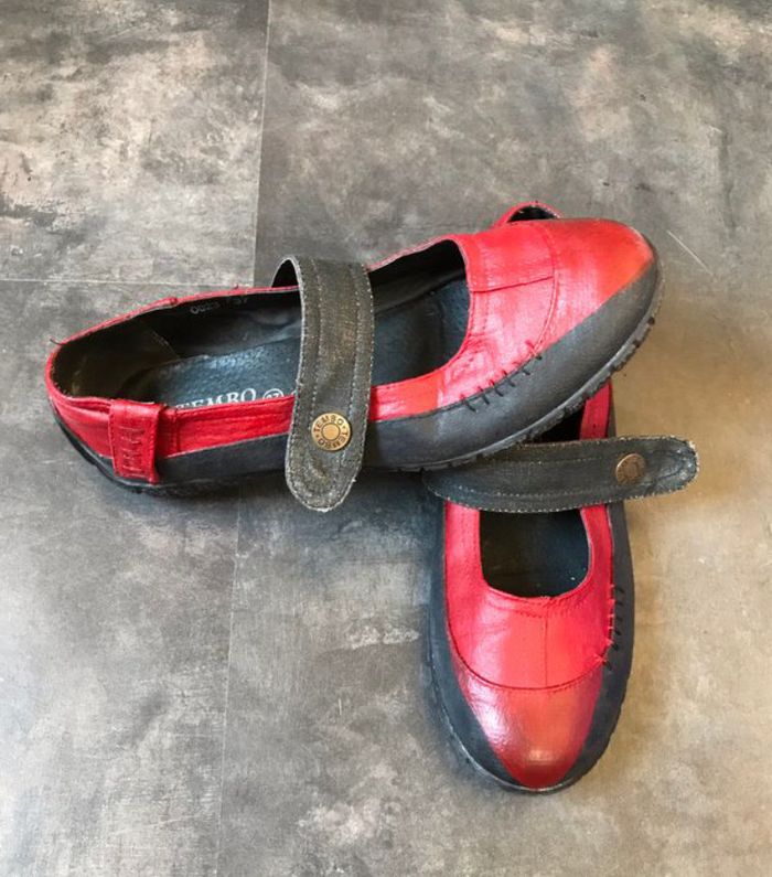 Customisées, Chaussures en cuir 37 Tembo