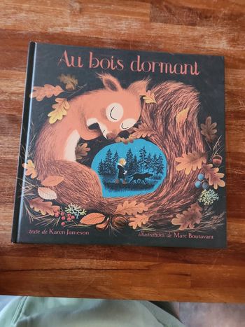 Livre : Au bois dormant