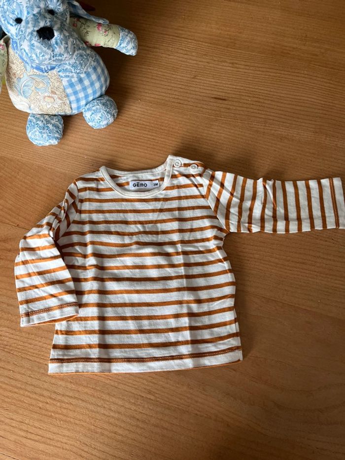 Tee-shirt 3 mois - photo numéro 2