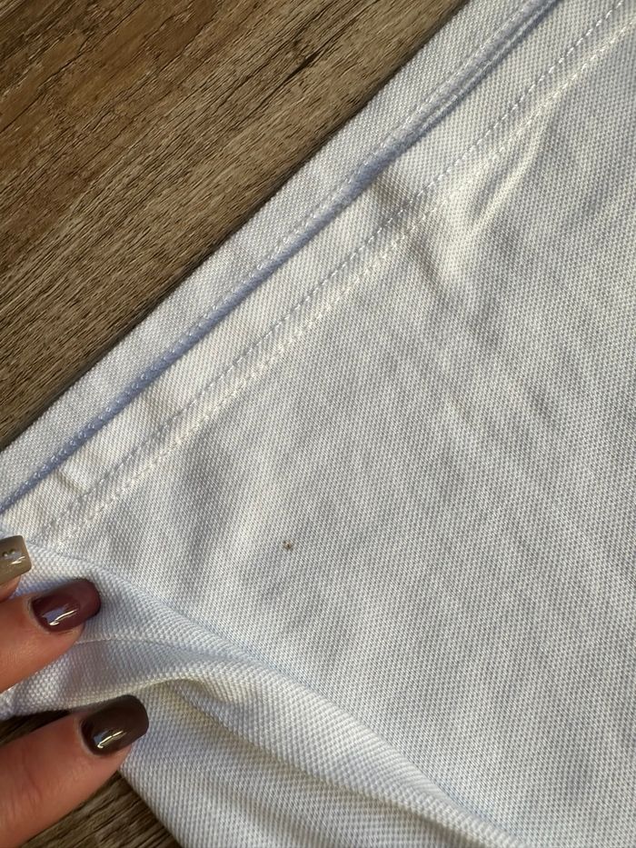 - Polo Okaidi - 6 ans  - Très bon état, mini tache dans le dos - photo numéro 2