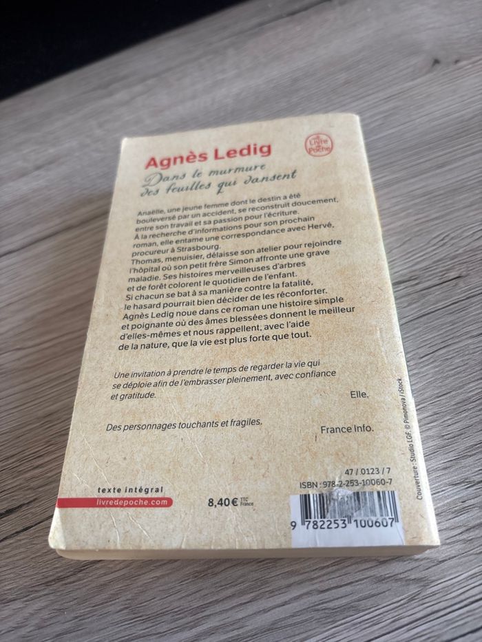 Dans le murmure des feuilles qui dansent - Agnes Ledig - photo numéro 2