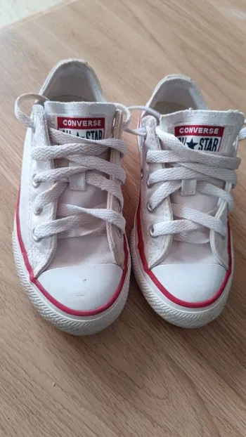 Converses basses