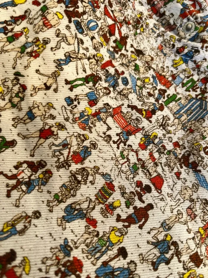 T 36 - pull&bear shirt ou est Charlie - photo numéro 3