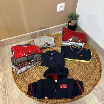 Lot de vêtements garçon 9 mois
